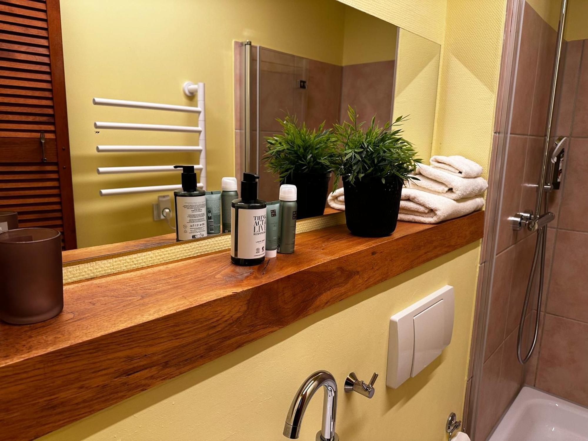 Apartelliment - Smart Uebernachten In Koeln Apartamento *